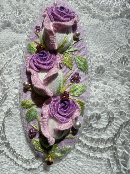 Hand-Embroidered 3D Rose Hair Clip — Lilas, Lavender