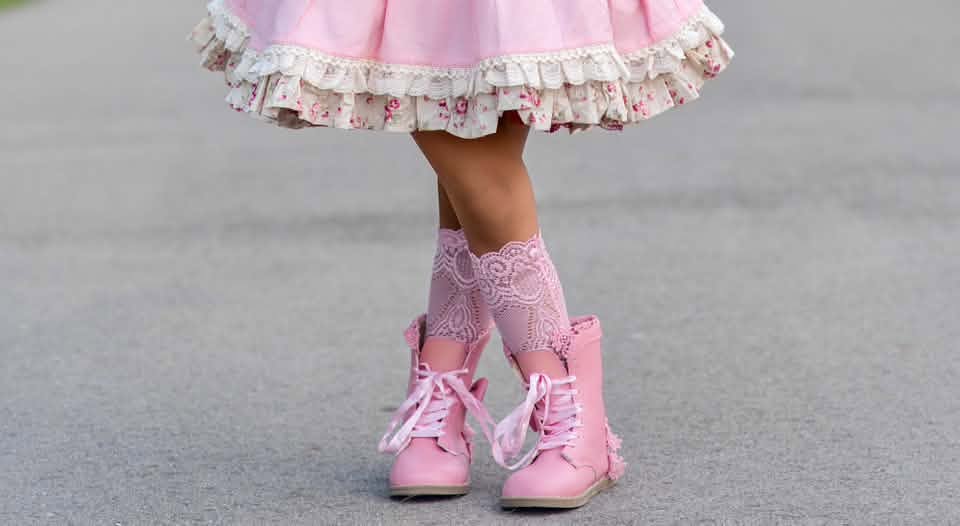 Kada Lace Socks — A Whisper of Lace