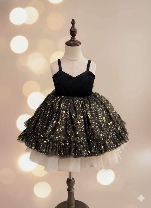 Starry Night Dress ✨
Preorder