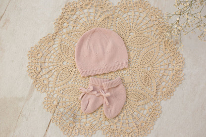 Cashmere Baby Beanie & Socks Set — Scalloped Edge with Pointelle