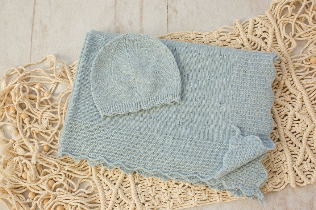Cashmere Baby Gift Set — Blanket, Pointelle Beanie & Cashmere Socks (3-piece)