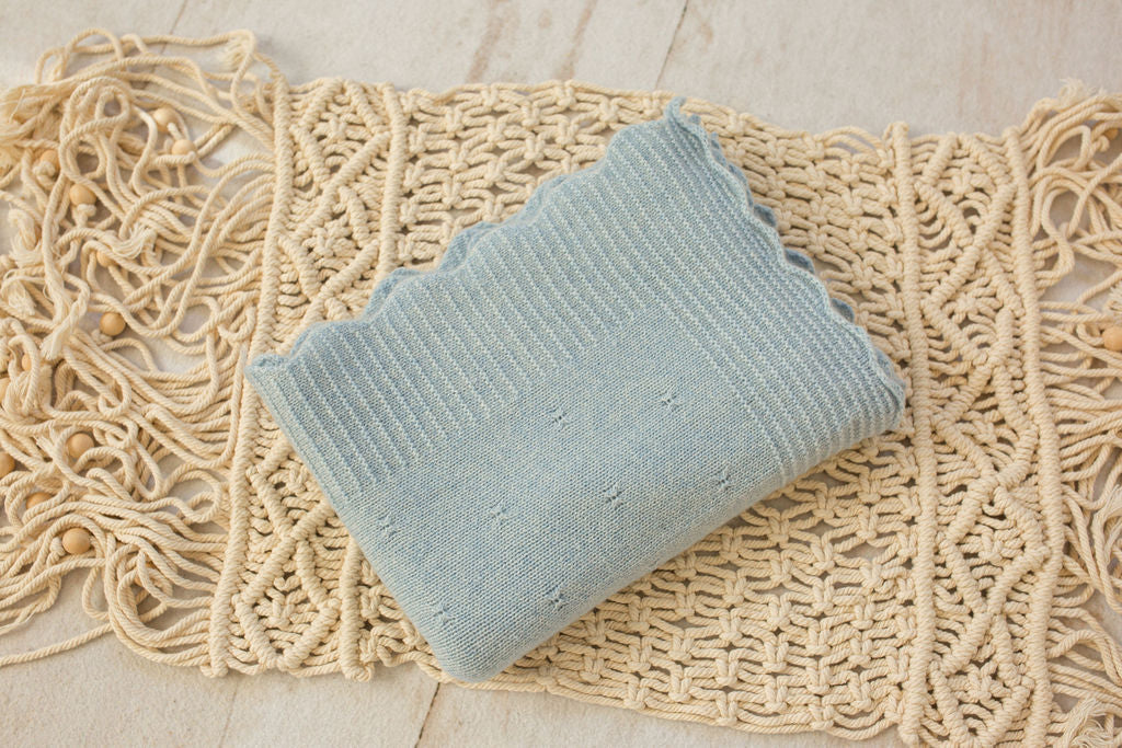 Cashmere Baby Gift Set — Blanket, Pointelle Beanie & Cashmere Socks (3-piece)