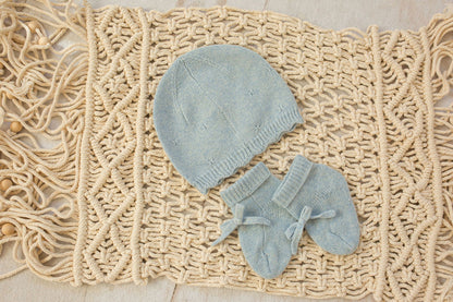 Cashmere Baby Beanie & Socks Set — Scalloped Edge with Pointelle