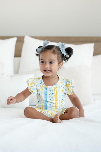 Sunshine & Daisies Girls Bamboo Pajama Set | Yellow Floral