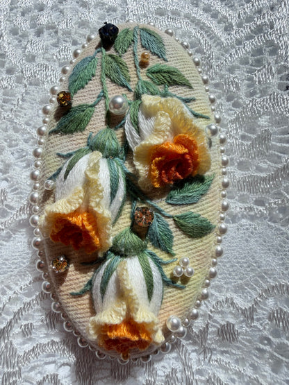 Hand-Embroidered 3D Rose Hair Clip — Soleil, Yellow & Orange